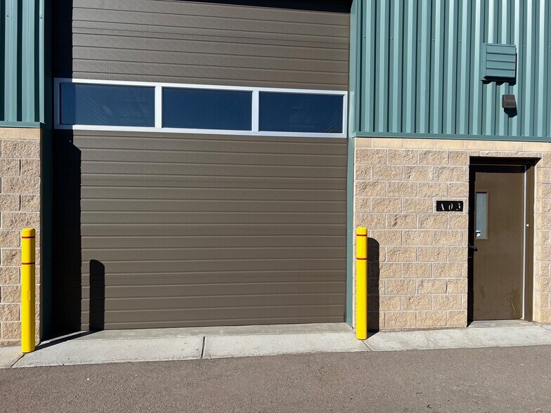 More Photos Of 9658 Havana St, Commerce City Warehouse For Lease