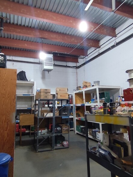 More Photos Of 218 52nd St, Brooklyn Warehouse For Lease