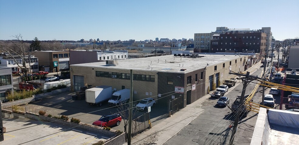 Primary Photo Of 18-01 127th St, Flushing Warehouse For Sale