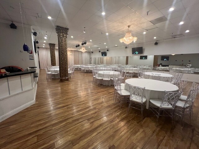 More Photos Of 2917-2999 Fulton Ave, Sacramento Office Residential For Sale