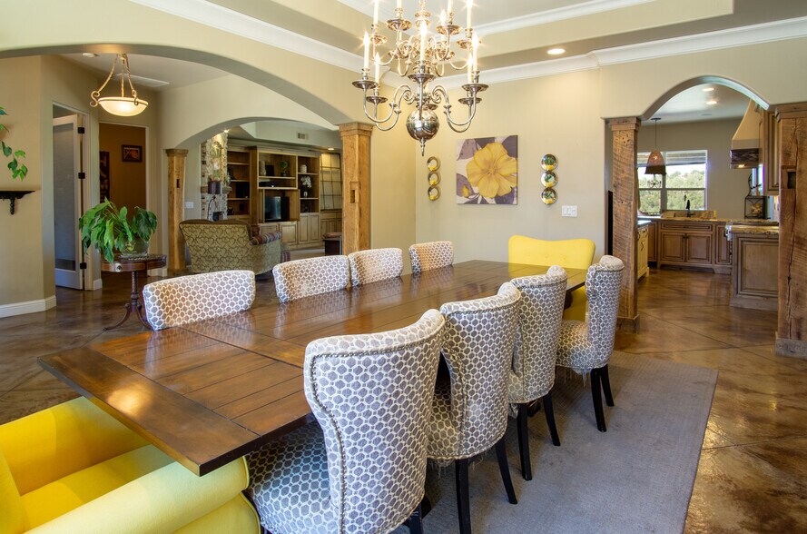 More Photos Of 7071 Ridge Road, Newcastle Winery Vineyard For Sale