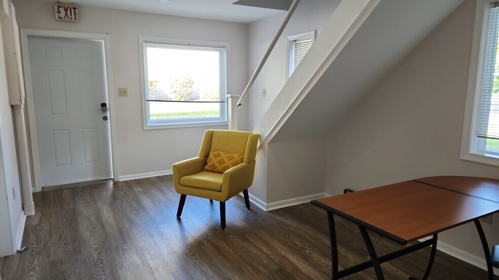 More Photos Of 18 N Village Ave, Exton Office For Sale