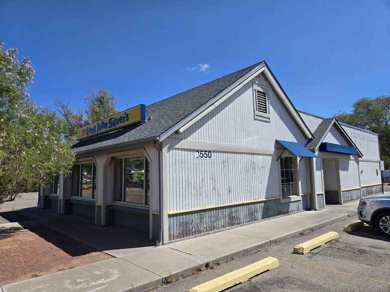 Primary Photo Of 3550 Isleta Blvd SE, Albuquerque Fast Food For Sale