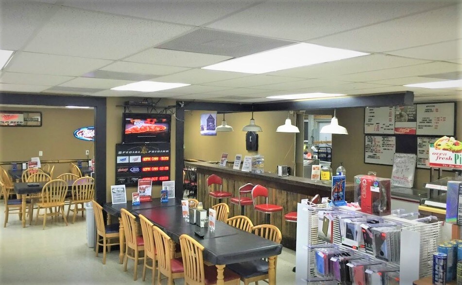 More Photos Of 10490 Beals Chapel Rd, Lenoir City Convenience Store For Sale