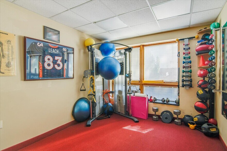 More Photos Of 383 Northfield Rd, West Orange Medical For Sale