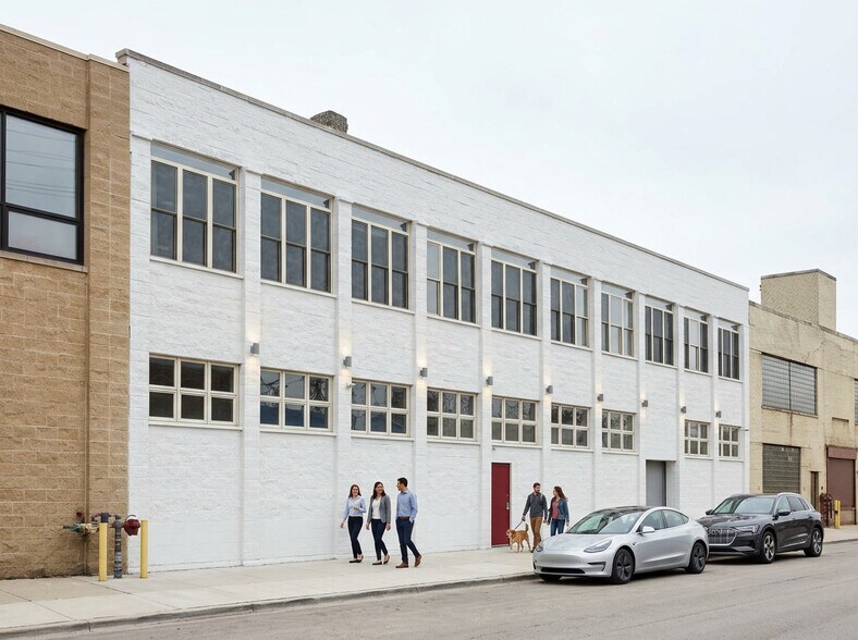 Primary Photo Of 1641 W Carroll Ave, Chicago Warehouse For Lease