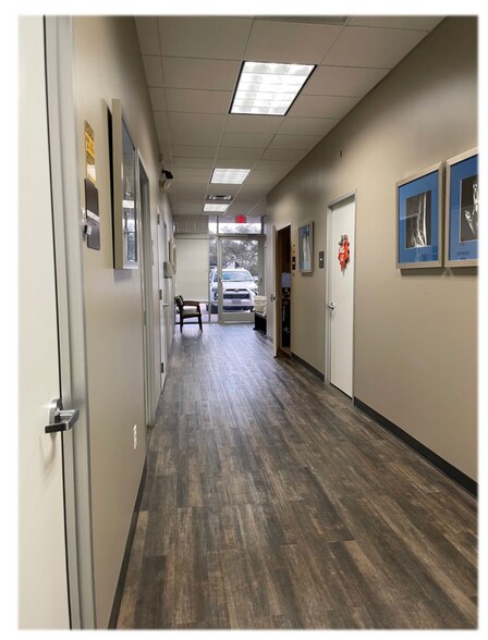 More Photos Of 8619 Broadway St, Pearland Medical For Lease