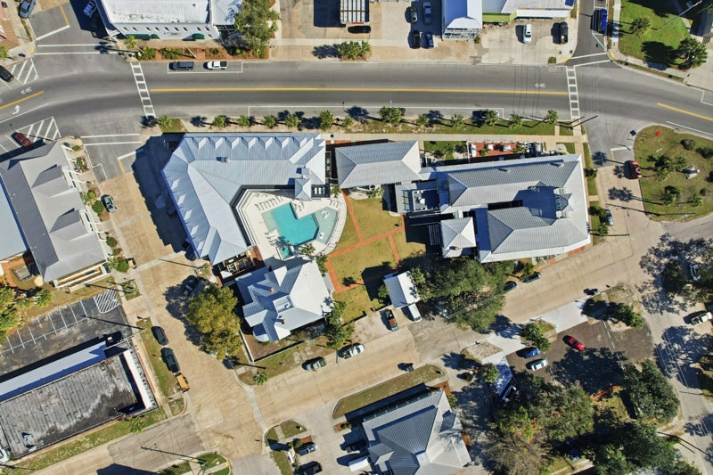 More Photos Of 51 Avenue C, Apalachicola Hotel For Sale
