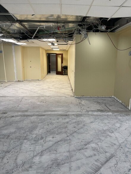 More Photos Of 1311 S Main St, Mount Airy Unknown For Lease