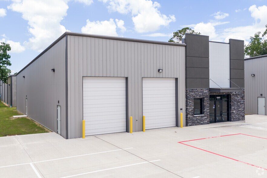 More Photos Of 12822 Cypress Valley Rd, Cypress Warehouse For Sale