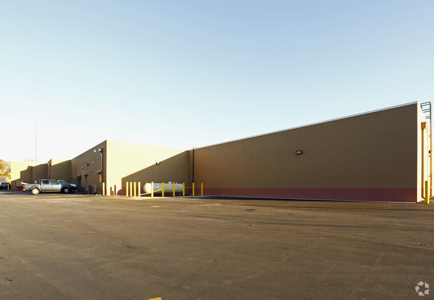 More Photos Of 2624-2698 NC Highway 87 S, Cameron Freestanding For Sale