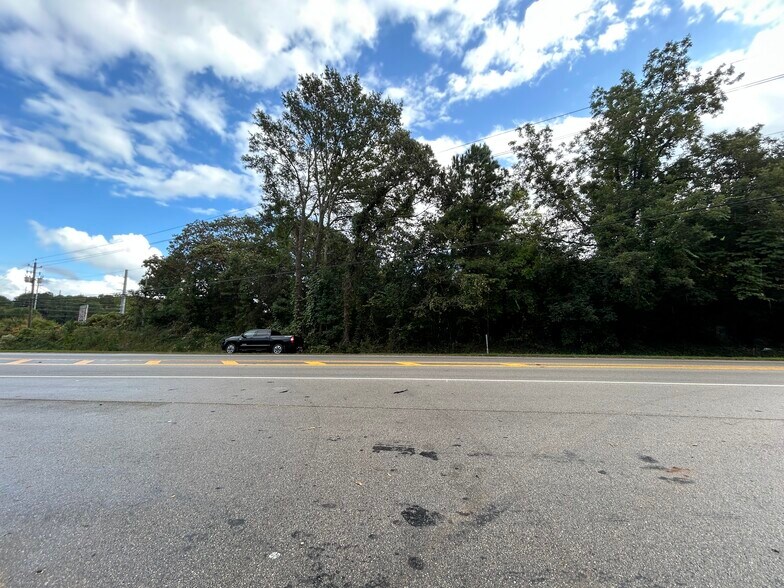 More Photos Of 2005 West Point Rd, Lagrange Land For Sale