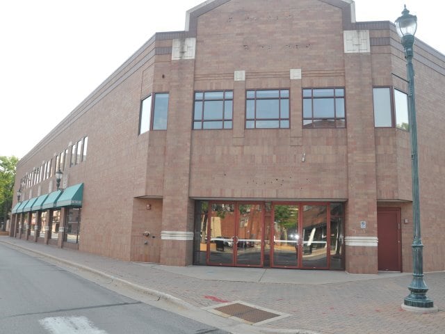 More Photos Of 600-660 W Saint Germain St, Saint Cloud Freestanding For Lease