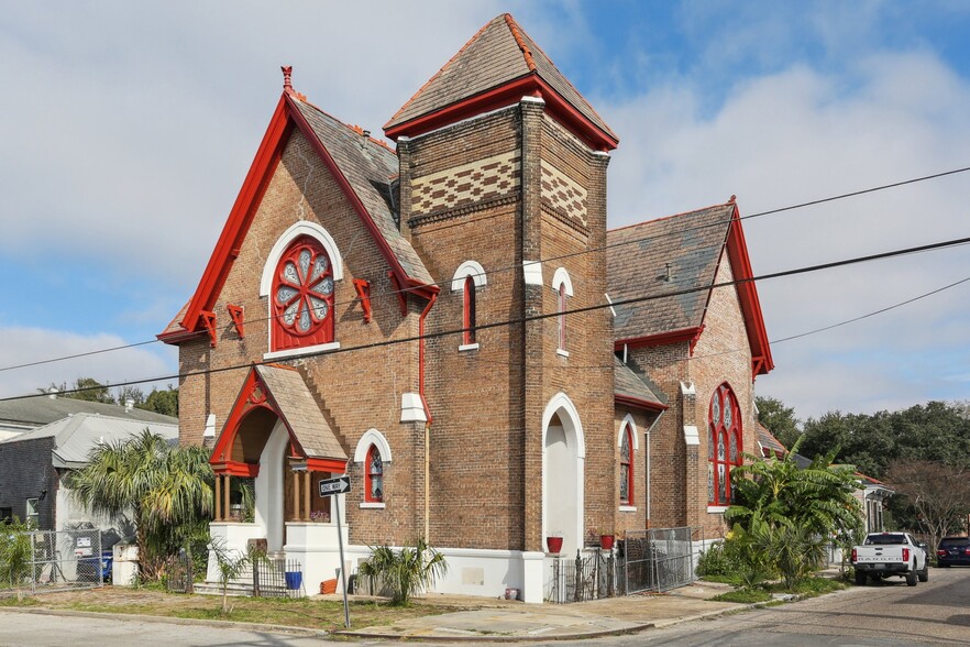 Primary Photo Of 2001 Iberville St, New Orleans Religious Facility For Sale