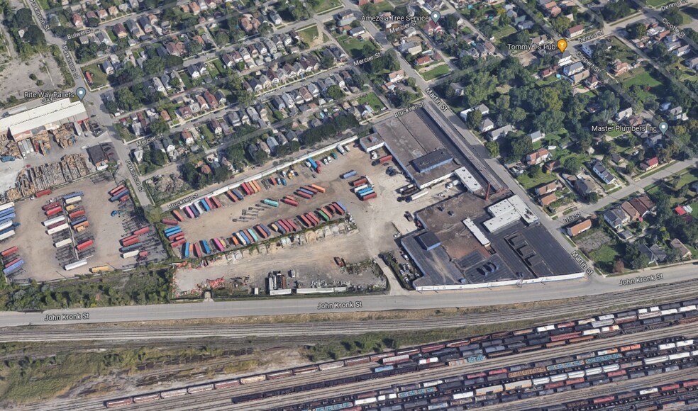 More Photos Of 3401 Martin Rd, Detroit Warehouse For Lease