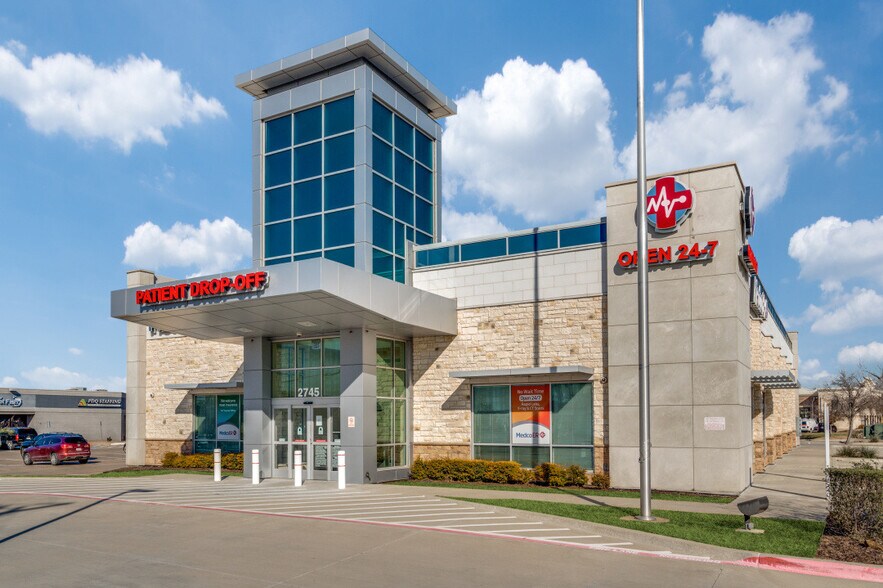 More Photos Of 2745 E Belt Line Rd, Carrollton Hospital For Sale