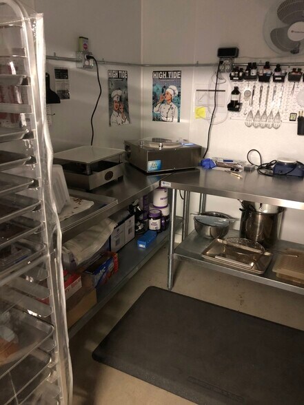 More Photos Of 1456 Us Route 1, Freeport Medical For Sale