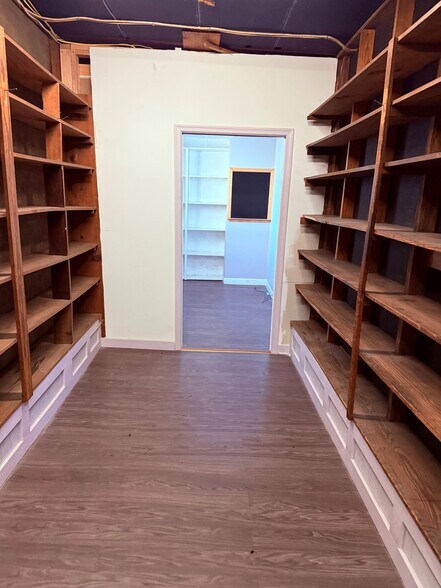 More Photos Of 134 S Queen St, Martinsburg Drugstore For Sale