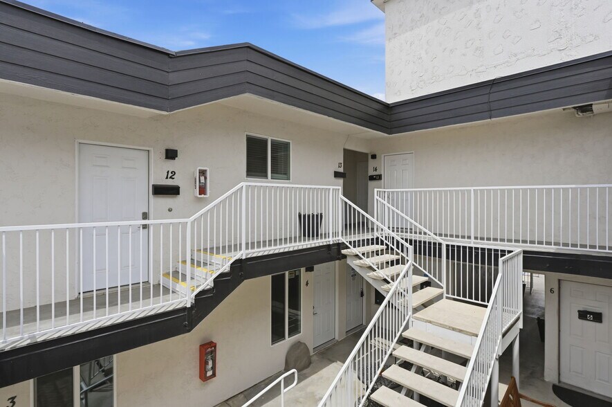More Photos Of 2005 Highland Ave, National City Apartments For Sale