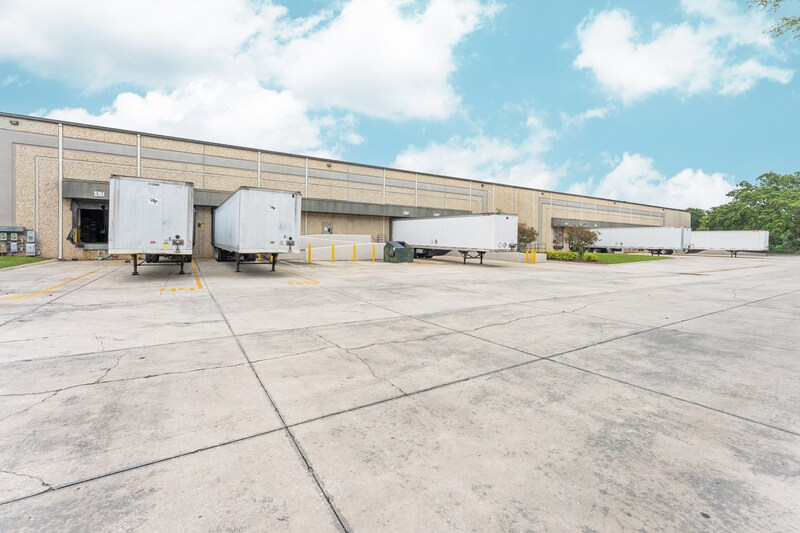 More Photos Of 7105-7125 New Tampa Hwy, Lakeland Warehouse For Lease