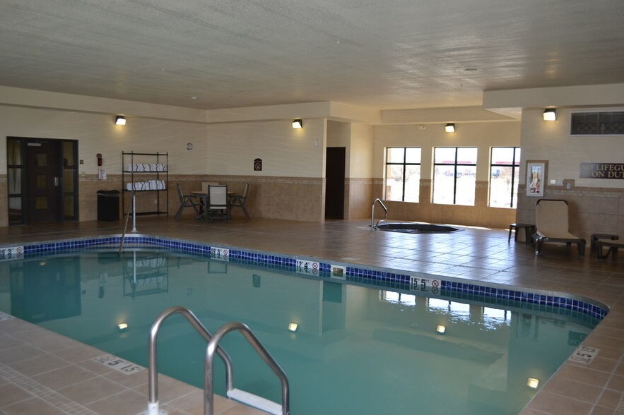 More Photos Of 2631 Enterprise Rd, Goodland Hotel For Sale