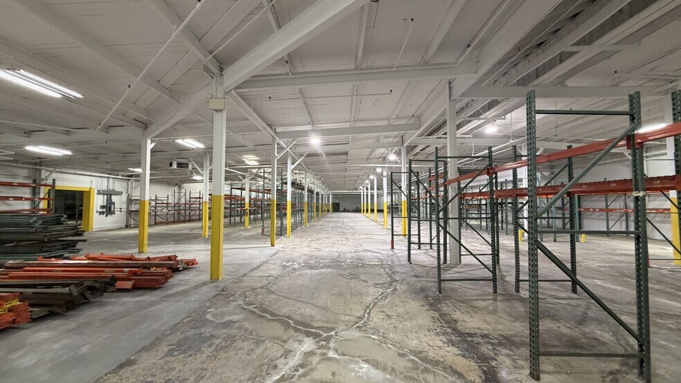 More Photos Of 201 Kriebel Ave, Lansdale Warehouse For Lease