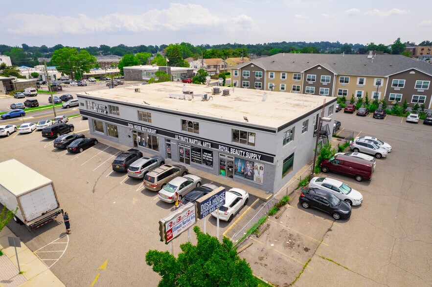 More Photos Of 350 Market St, Saddle Brook Storefront Retail Office For Sale