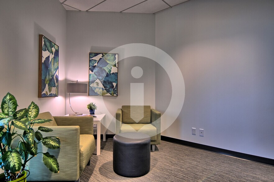 More Photos Of 8500 Normandale Lake Blvd, Bloomington Coworking Space