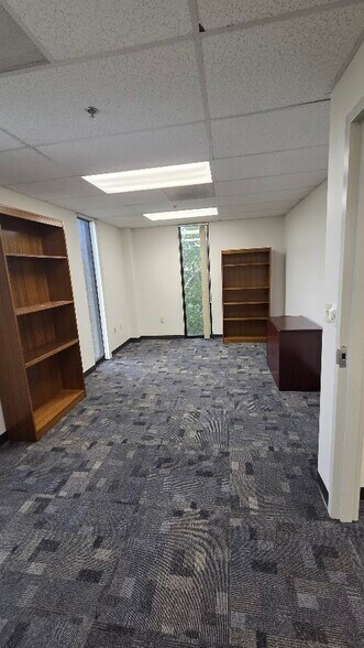 More Photos Of 6100 Griffin Rd, Davie Medical For Lease