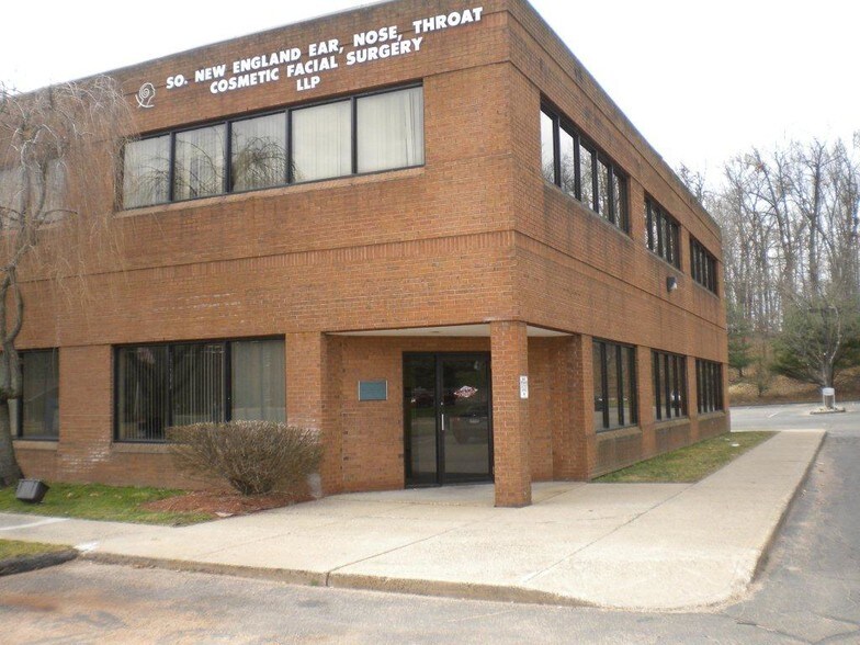 More Photos Of 1157 Highland Ave, Cheshire Medical For Lease