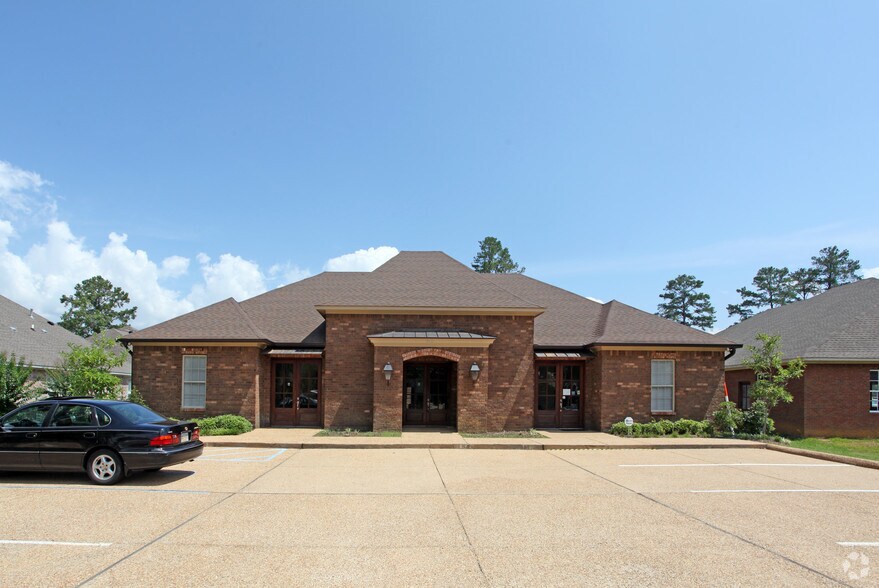 Primary Photo Of 540 Keyway Dr, Flowood Medical For Lease