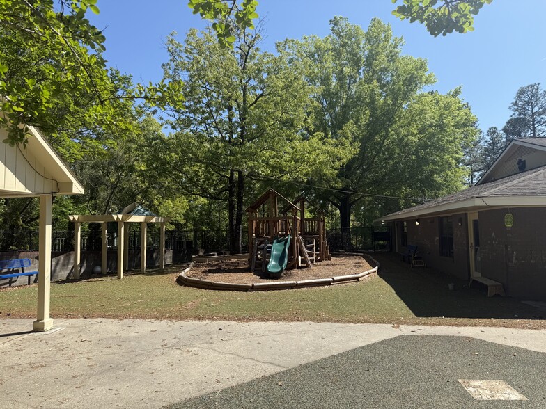 More Photos Of 1700 Corporate Dr, Birmingham Daycare Center For Sale