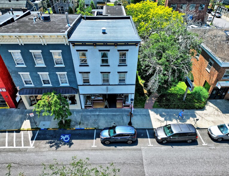 More Photos Of 511 Warren St, Hudson Storefront Retail Residential For Sale