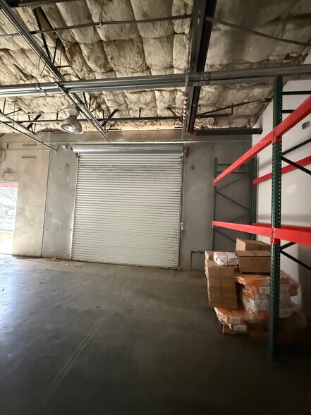 More Photos Of 2526 Qume Dr, San Jose Light Distribution For Lease