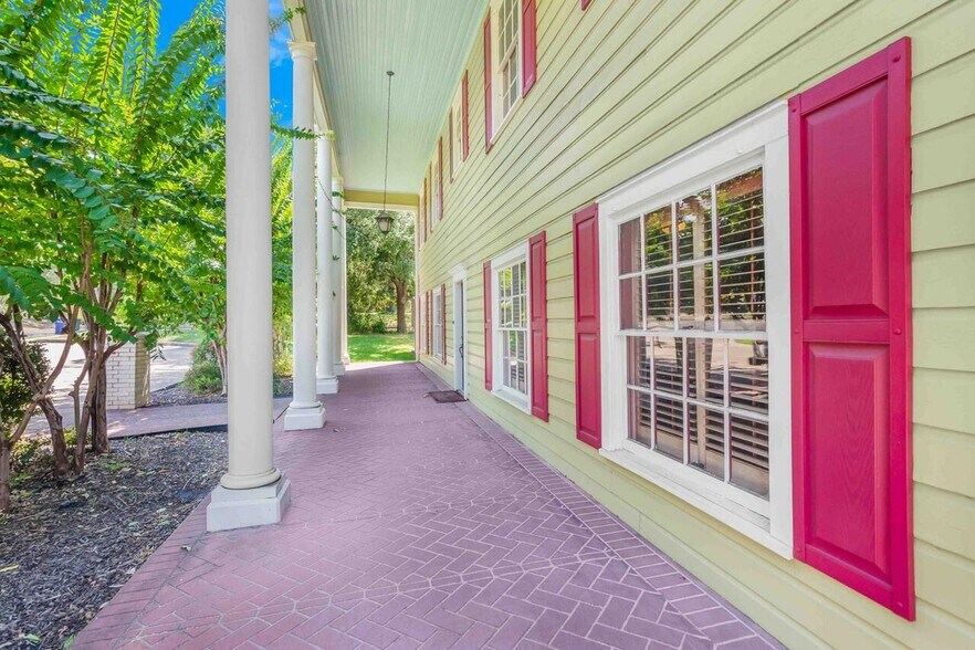 More Photos Of 1106 Avenue O, Huntsville Office Residential For Sale