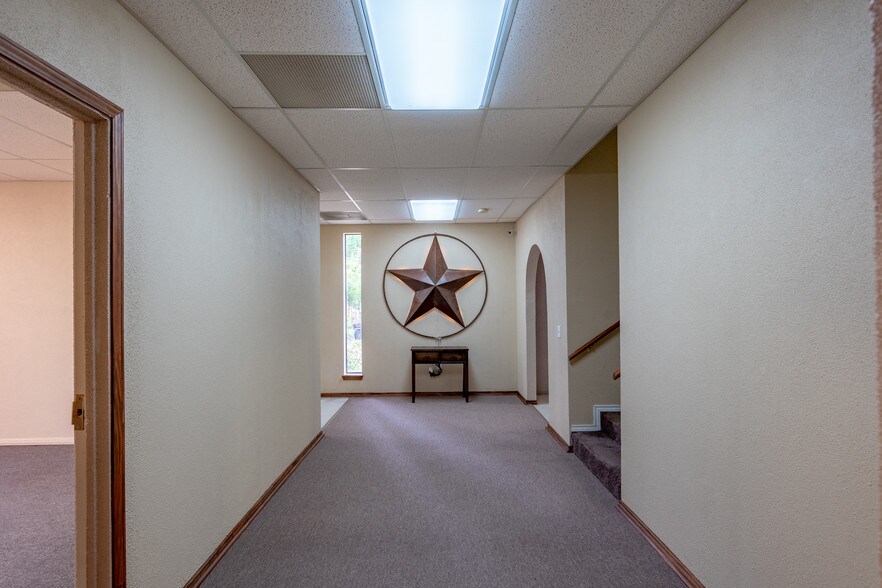 More Photos Of 28250 Fm-2978, Magnolia Medical For Lease