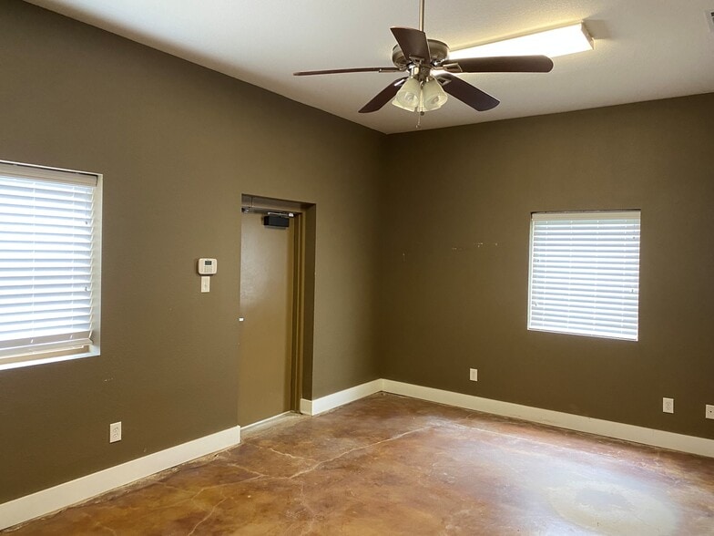 More Photos Of 1611 State Highway 276, Rockwall Unknown For Lease