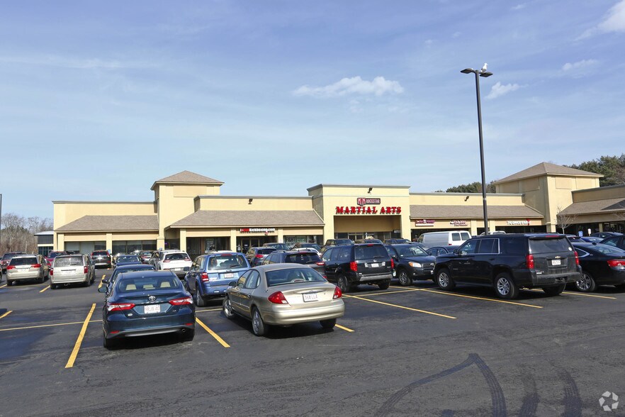 More Photos Of 1778 Washington St, Stoughton Unknown For Lease