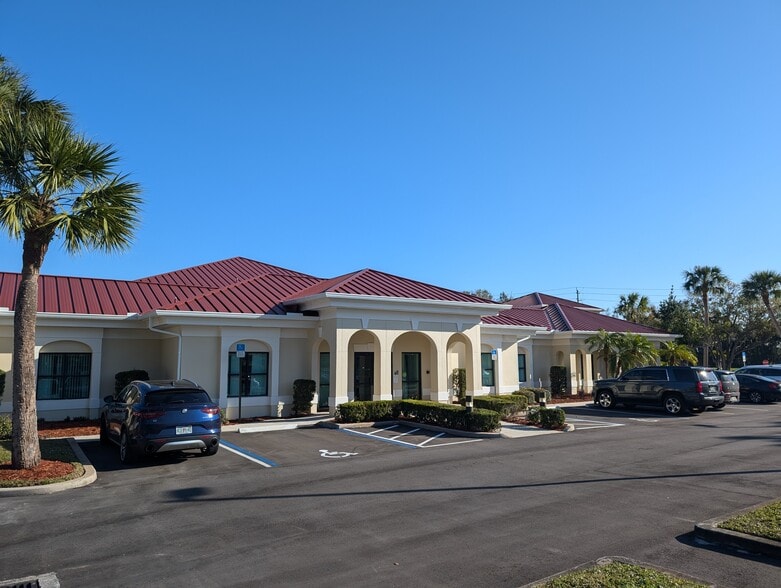 More Photos Of 1991 74th Ave, Vero Beach Office For Lease