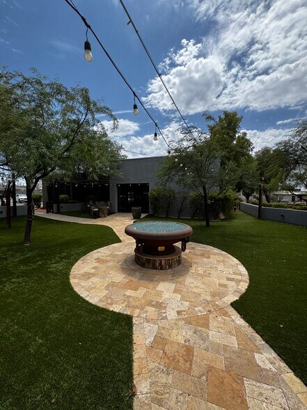More Photos Of 7301 E Butherus Dr, Scottsdale Restaurant For Sale