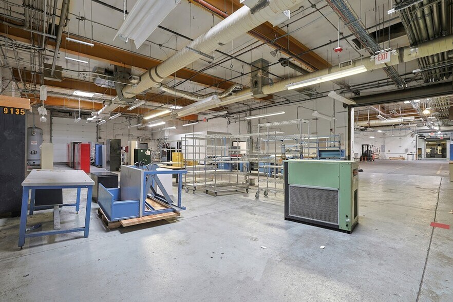 More Photos Of 1 Lawton St, Yonkers Manufacturing For Sale