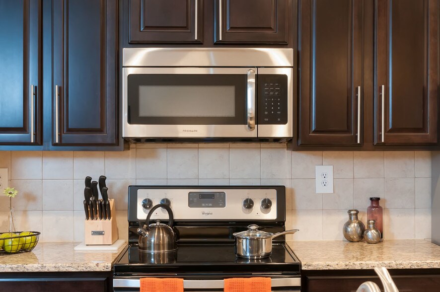 More Photos Of 1001-1003 Easton Rd, Willow Grove Apartments For Lease