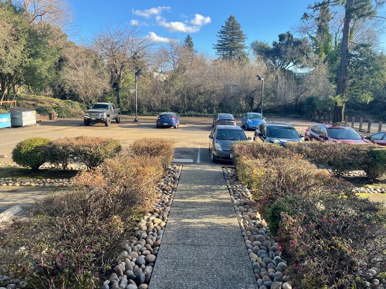 More Photos Of 850 2nd St, Santa Rosa Office For Lease