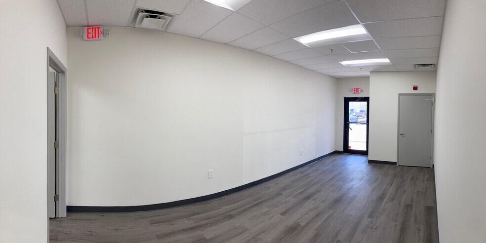 More Photos Of 11576 Pierson Rd, Wellington Warehouse For Lease