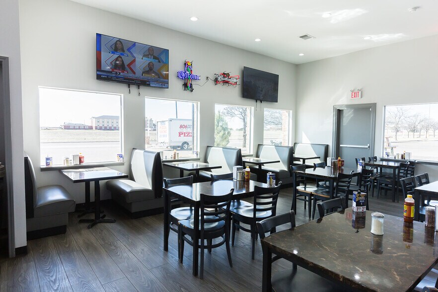 More Photos Of 1140 Kermit St, Plainview Restaurant For Sale