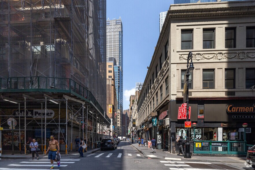 More Photos Of 72-76 Nassau St, New York Office For Lease