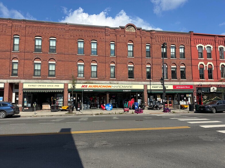 Primary Photo Of 32-42 Main St, Montpelier General Retail For Sale