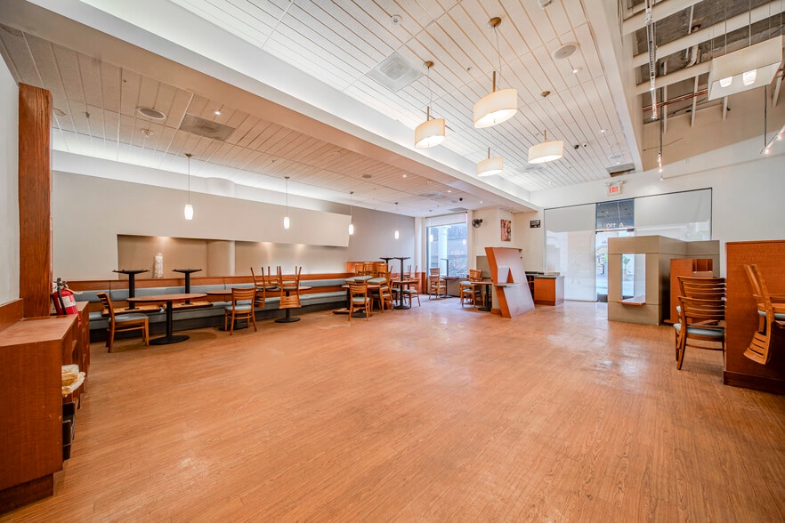 More Photos Of 580 N Atlantic Blvd, Monterey Park Apartments For Lease