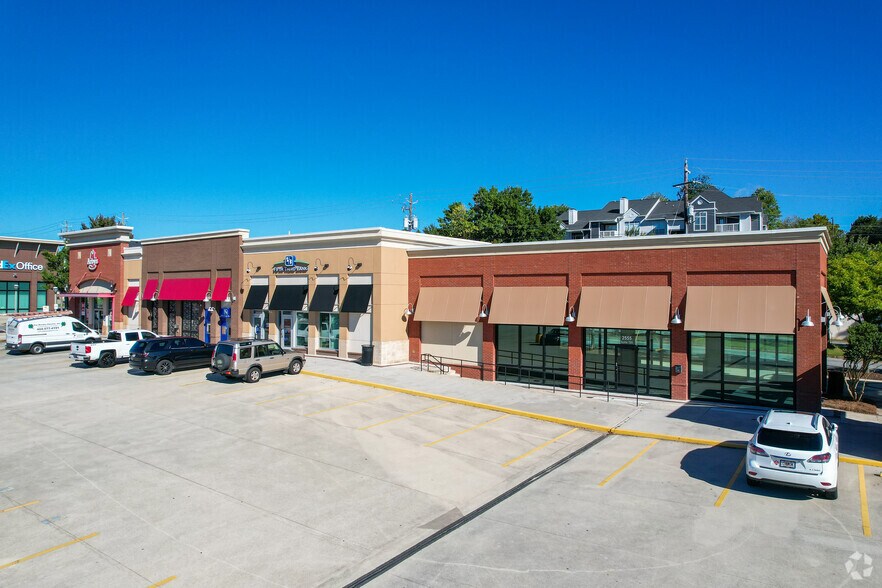 More Photos Of Piedmont Rd NE @ Sidney Marcus Blvd. & Morosgo Dr, Atlanta Unknown For Lease