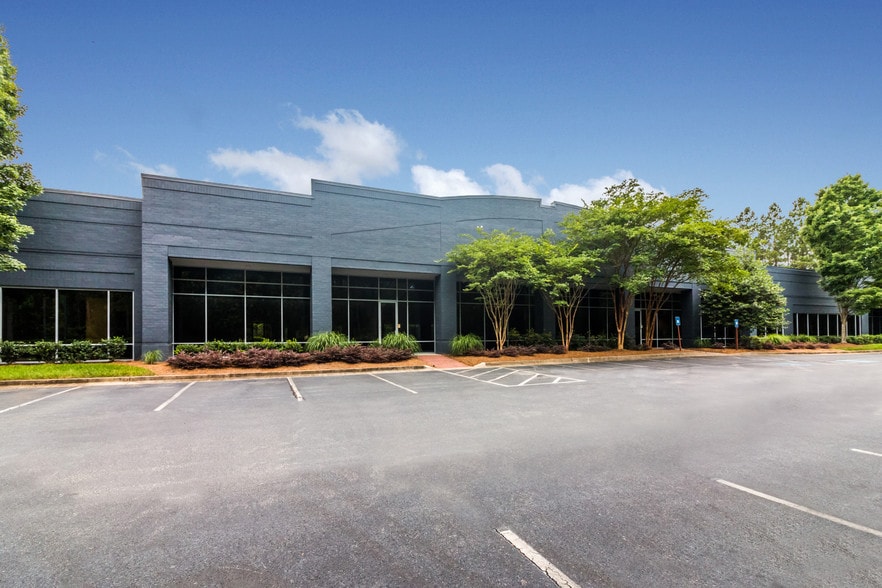 More Photos Of 6700 Sugarloaf Pky, Duluth Unknown For Lease